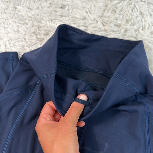 Lululemon Invigorate High-Rise Crop 23" True Navy - Picture 3 of 6